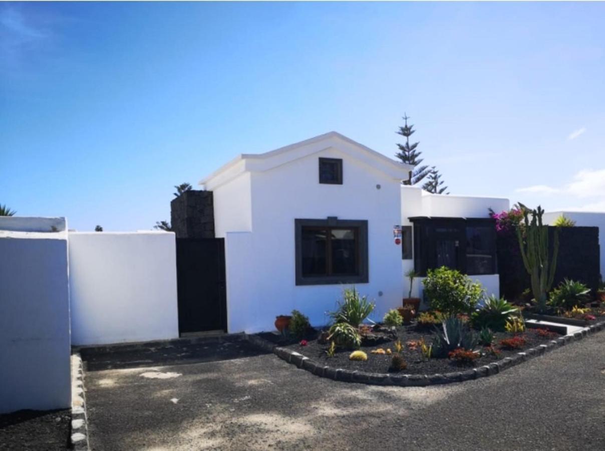 Casa Eilmar Villa Playa Blanca  Exterior photo